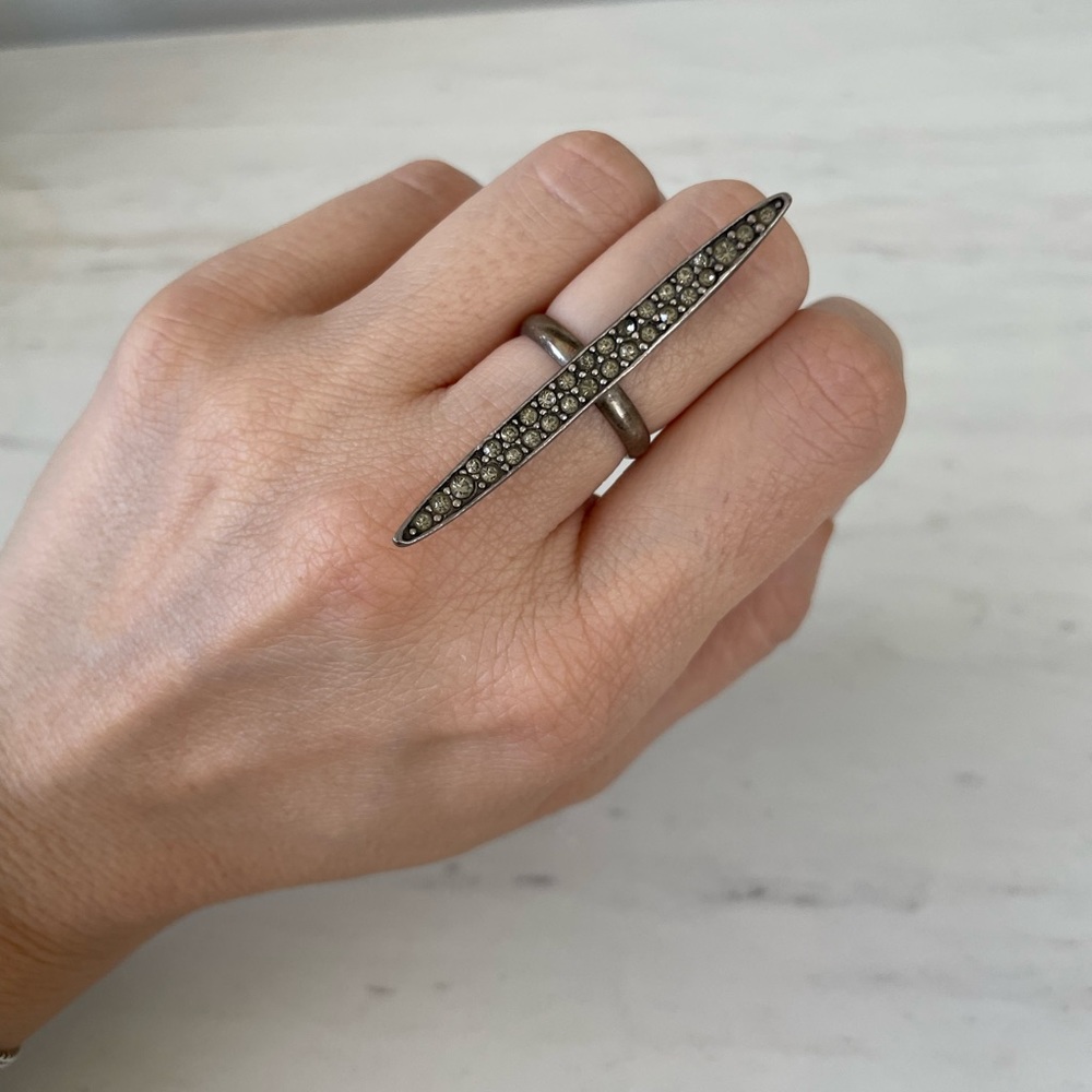 Soixante Neuf Silver Crystal Ring